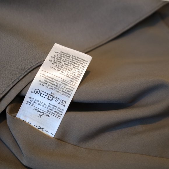 BANANA REPUBLIC Medium Blouse Green Olive - Picture 7 of 7